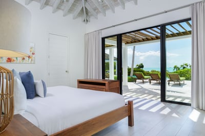 Luxury Villa Photo #33