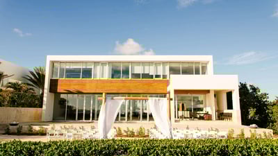 Luxury Villa Photo #3