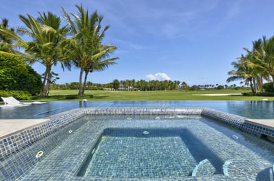 Villa Mariposa - Golfview Luxury Estate