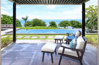 Luxury Villa Photo #30