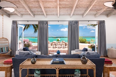 Luxury Villa Photo #20