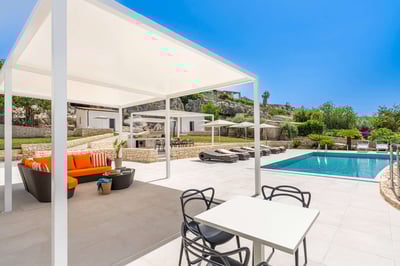 Luxury Villa Photo #7