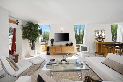 Luxury Villa Photo #27