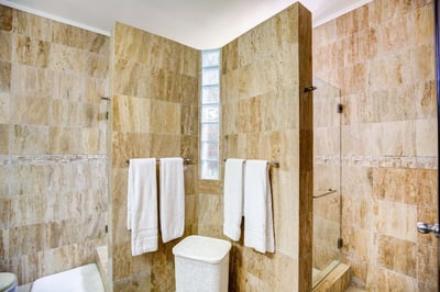 Luxury Villa Photo #28