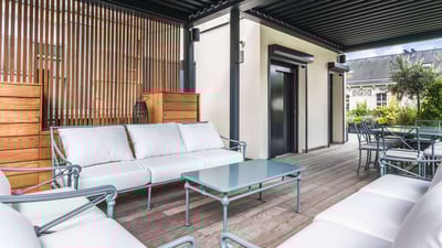 Luxury Villa Photo #3