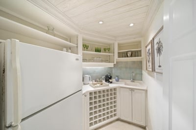 Luxury Villa Photo #23