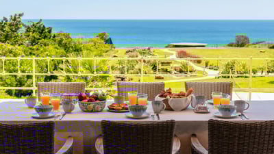 Luxury Villa Photo #9