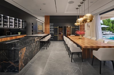 Luxury Villa Photo #26