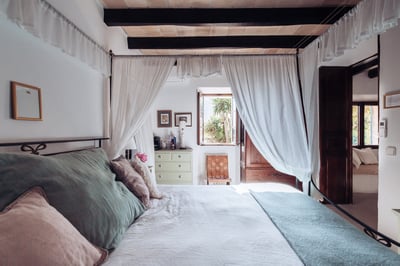 Luxury Villa Photo #40