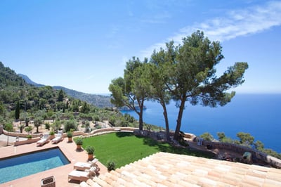 Luxury Villa Photo #2