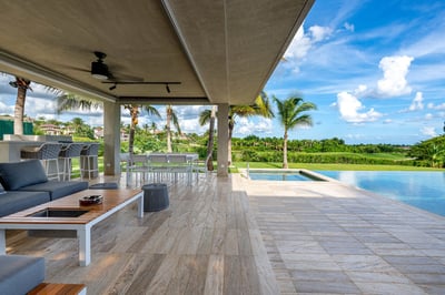 Luxury Villa Photo #7