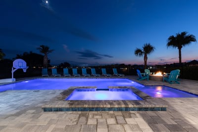 Luxury Villa Photo #9