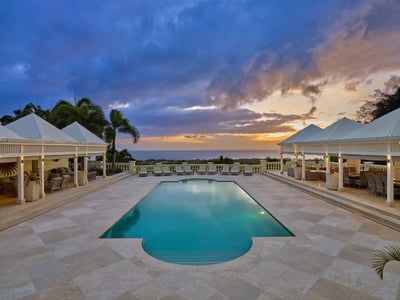 Luxury Villa Photo #5
