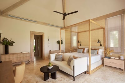 Luxury Villa Photo #24