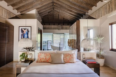 Luxury Villa Photo #34