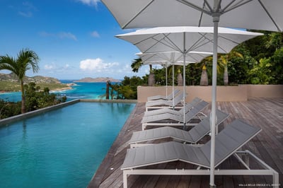Luxury Villa Photo #6