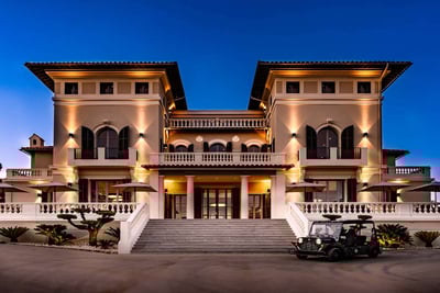 Luxury Villa Photo #2