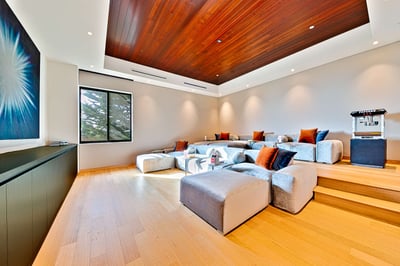 Luxury Villa Photo #30