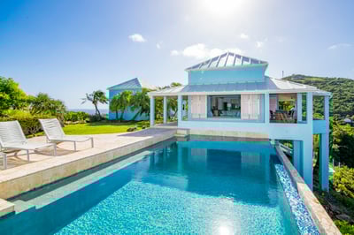 Luxury Villa Photo #2