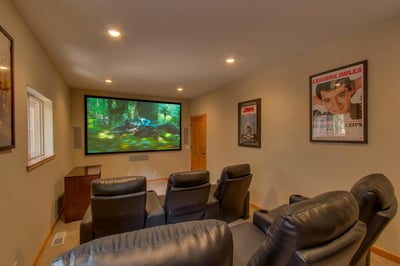 Luxury Villa Photo #18