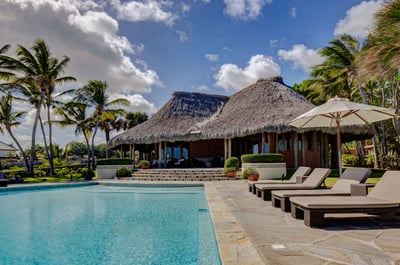 Luxury Villa Photo #3