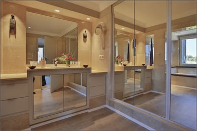 Luxury Villa Photo #32