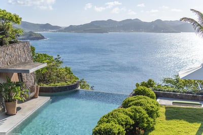 Luxury Villa Photo #11