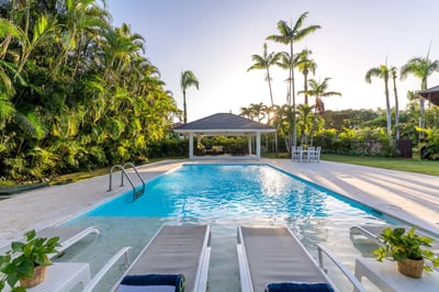 Luxury Villa Photo #5