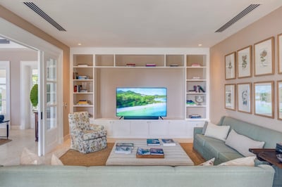 Luxury Villa Photo #29