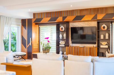 Luxury Villa Photo #17