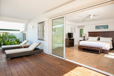 Luxury Villa Photo #24