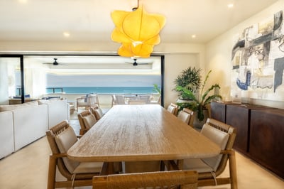 Luxury Villa Photo #13