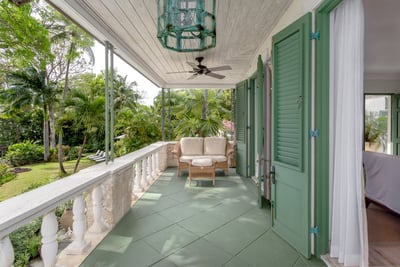 Luxury Villa Photo #9