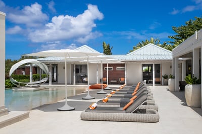 Luxury Villa Photo #15