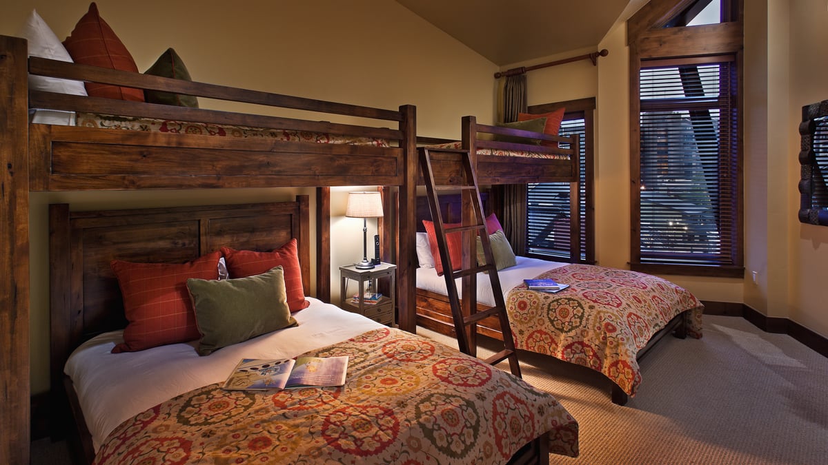 Diamond Peak Penthouse