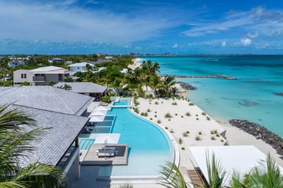 Luxury Villa Photo #11