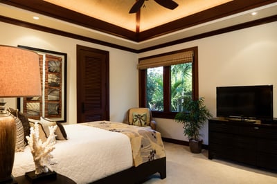 Luxury Villa Photo #28