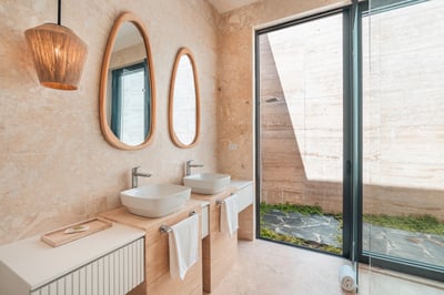 Luxury Villa Photo #48