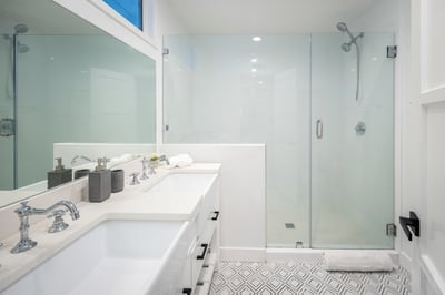 Luxury Villa Photo #31