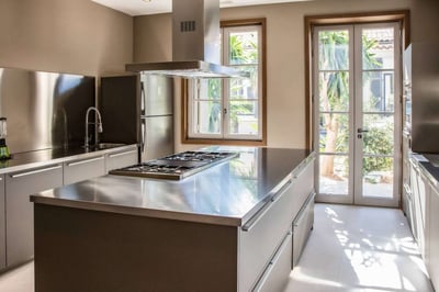Luxury Villa Photo #8