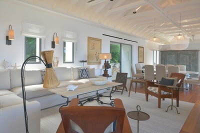 Luxury Villa Photo #14