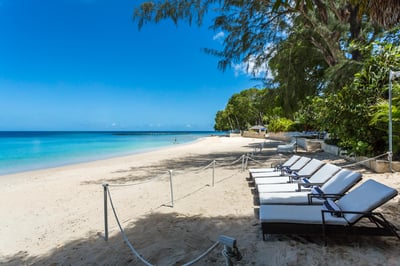 Luxury Villa Photo #17