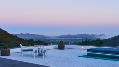 Luxury Villa Photo #7