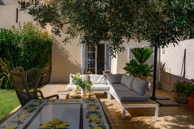 Luxury Villa Photo #11