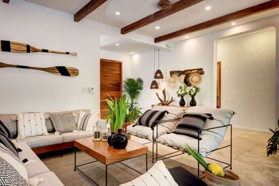 Luxury Villa Photo #11