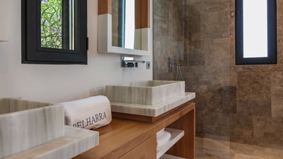 Luxury Villa Photo #61