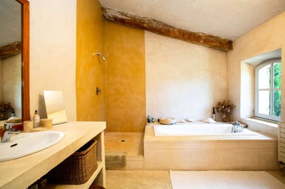 Luxury Villa Photo #16