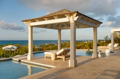 Luxury Villa Photo #3