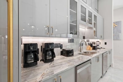Luxury Villa Photo #20