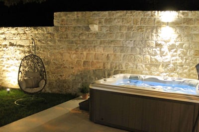 Luxury Villa Photo #5